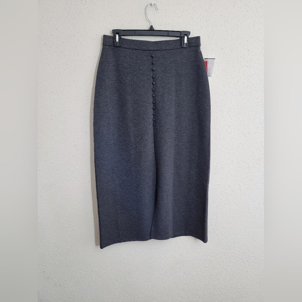 Elegant Gray Women's Skirt - Picture 7 of 7